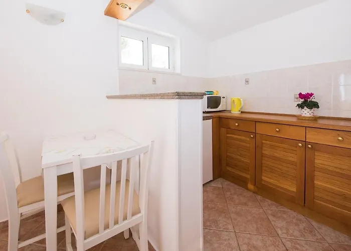 Apartamento Lacroma *