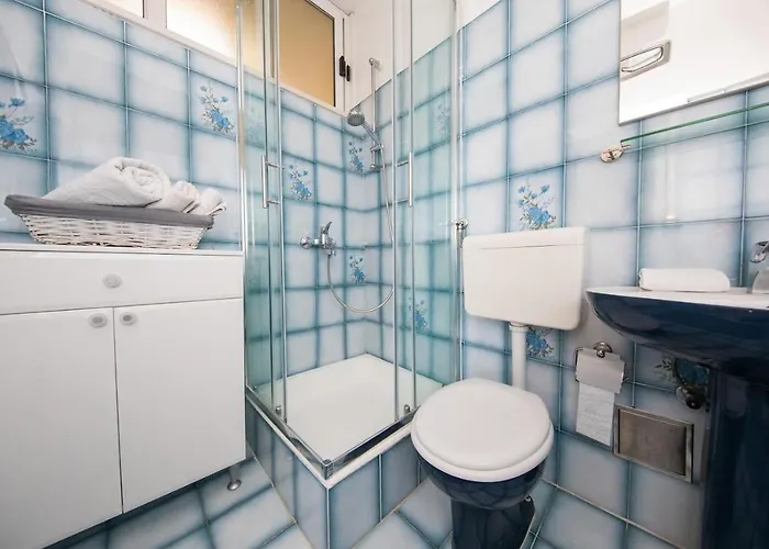 Lacroma Apartamento *