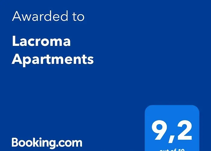 Apartamento Lacroma *